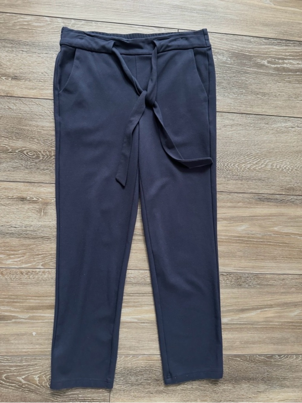Badgley Mischka Tie-Waist PullOn Pants/woman’s size M/ navy blue 🌞Sale 3 for $15